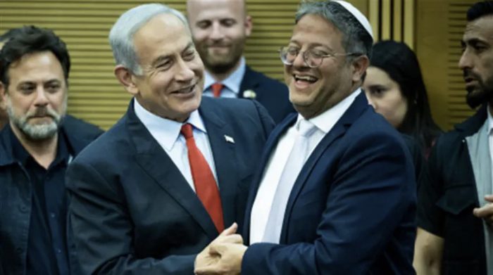 Poll Shows Political Stalemate as Netanyahu Bloc Holds Ground Despite Fragmented Opposition Maneuvering