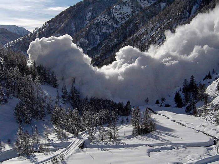 Avalanche Slams Swiss Passenger Train, Dozens Feared Injured in Alpine Derailment Horror